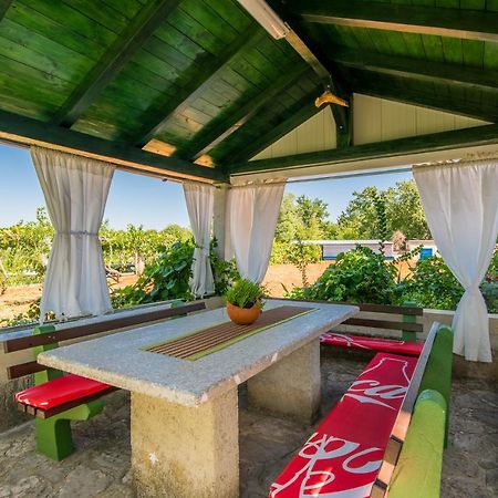 Rooms Valentino Vrh  Екстер'єр фото